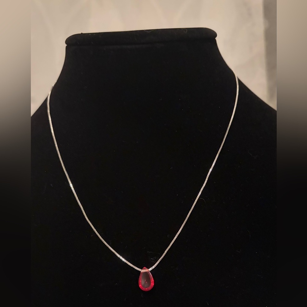 Ruby Red Teardrop Pendant Necklace 16” Silvertone